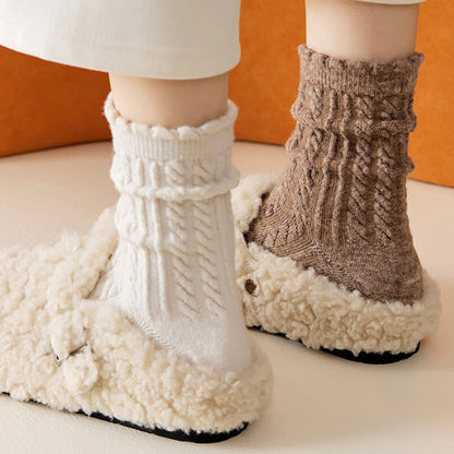 Plush Soft Quarter Socks(3 Pairs) - image 5