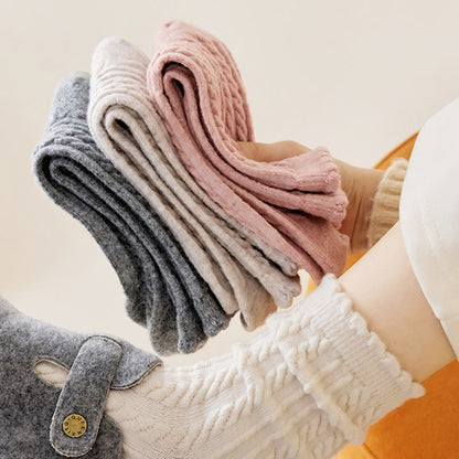 Plush Soft Quarter Socks(3 Pairs) - image 6