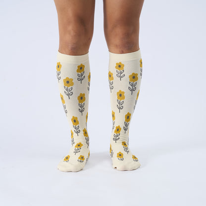 Plus Size Floral Trio Compression Socks(3 Pairs) - image 5