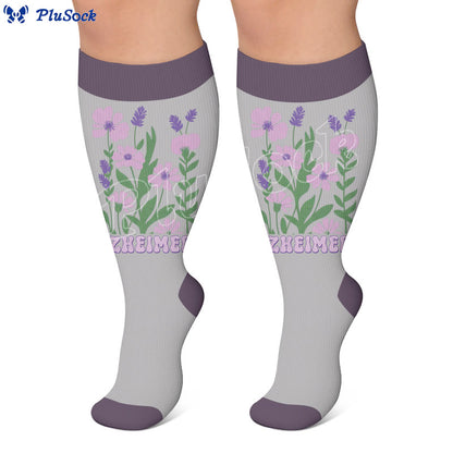 Plus Size Disoriented Print Compression Socks - image 2