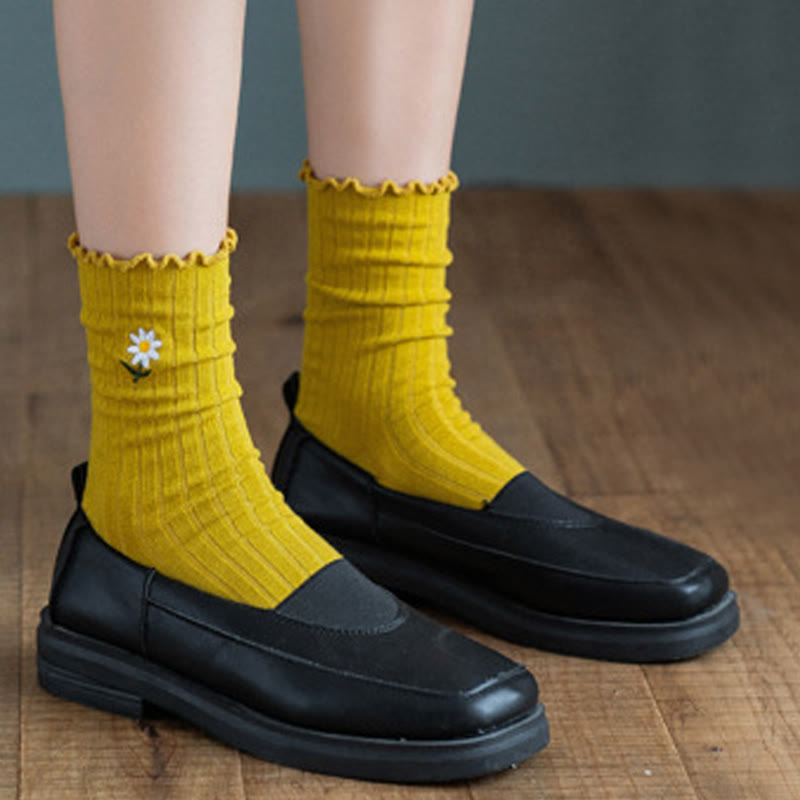 Embroidered Daisy Sleep Socks(8 Pairs) - image 6