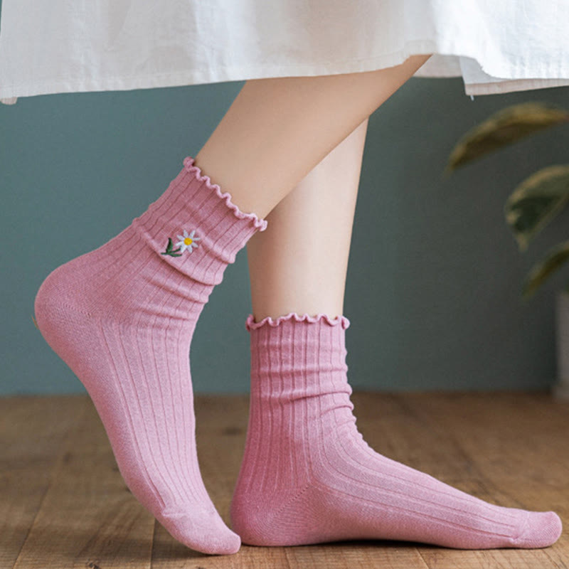 Embroidered Daisy Sleep Socks(8 Pairs) - image 3
