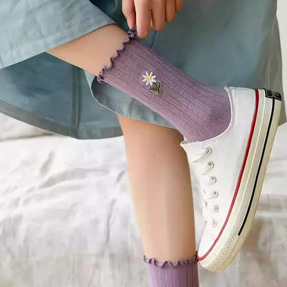 Embroidered Daisy Sleep Socks(8 Pairs) - image 5