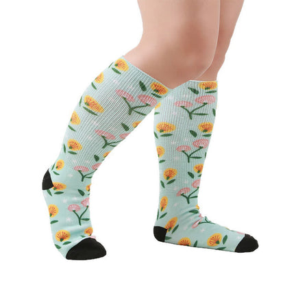 Plus Size Floral Garden Knee High Socks - image 2