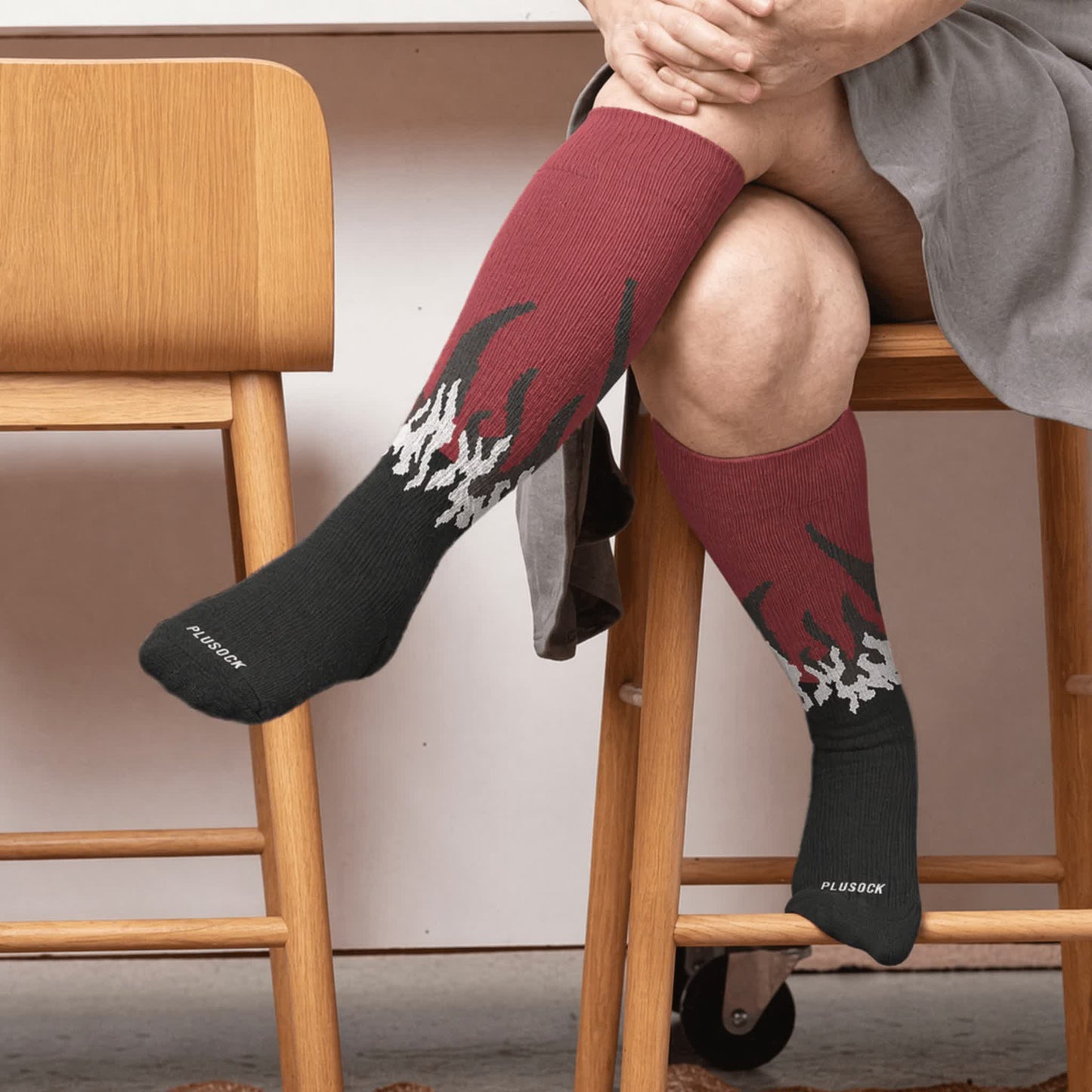 Plus Size Flame Colorblock Compression Socks - image 1
