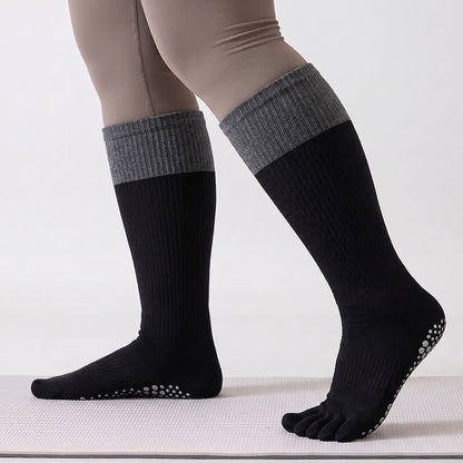 Colorblock Over Knee Socks(2 Pairs) - Black - One Size - image 5