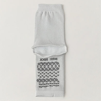 Breathable Knit Casual Grip Socks (3 Pairs) - Grey - One Size - image 7