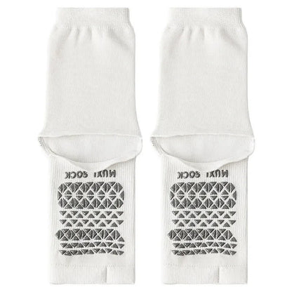 Breathable Knit Casual Grip Socks (3 Pairs) - White - One Size - image 4