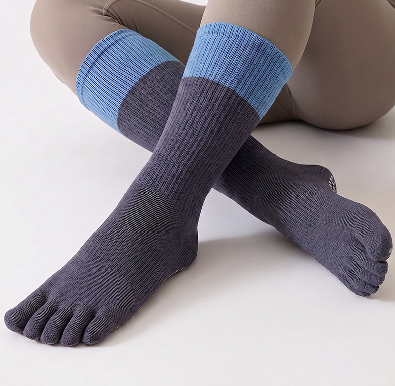 Colorblock Over Knee Socks(2 Pairs) - image 0