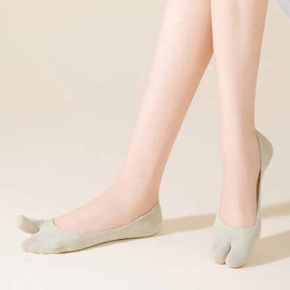 Soft Tabi No Show Socks(3 Pairs) - image 5
