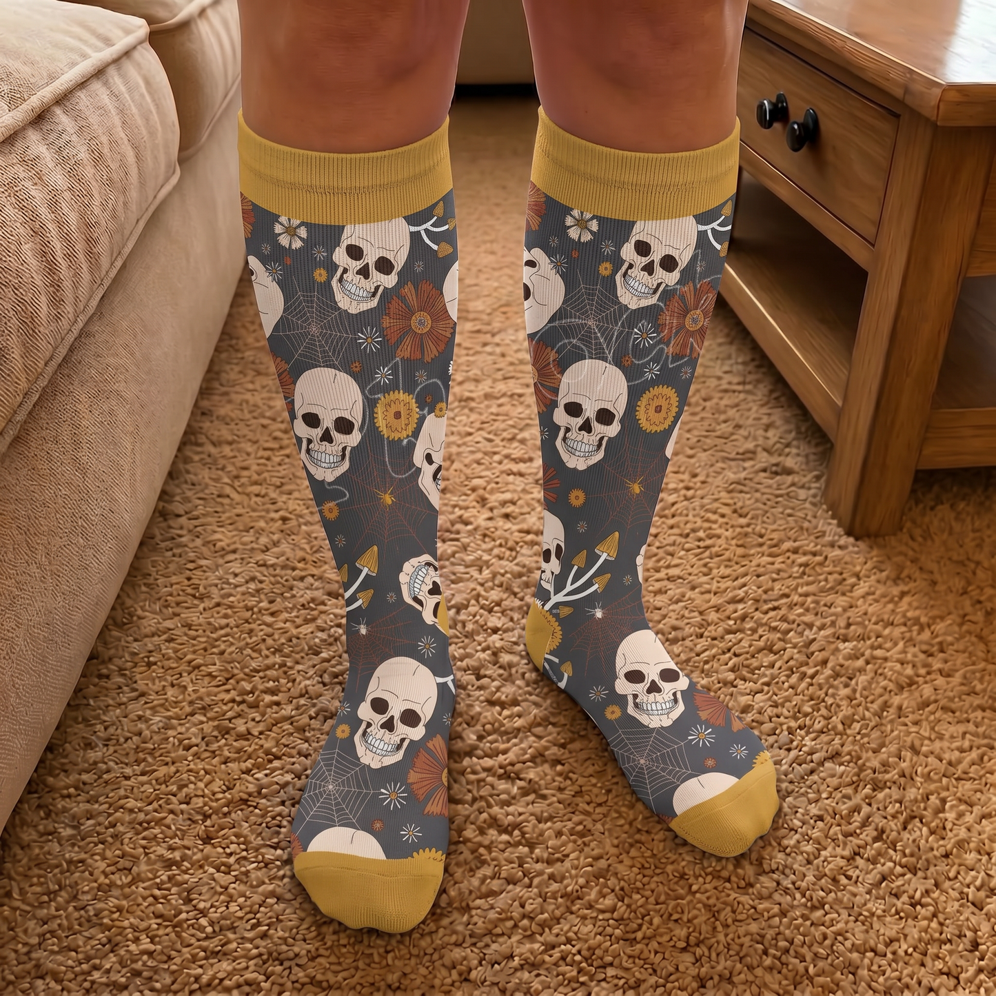Plus Size Skull Series Compression Socks - image 1