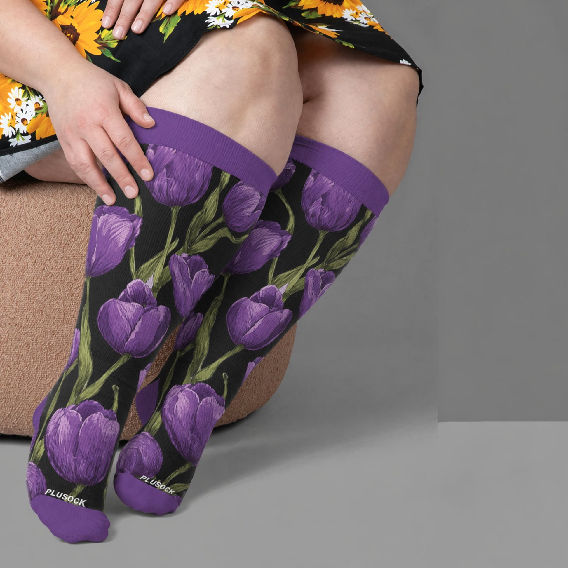 Plus Size Tulip Bloom Compression Socks - image 2