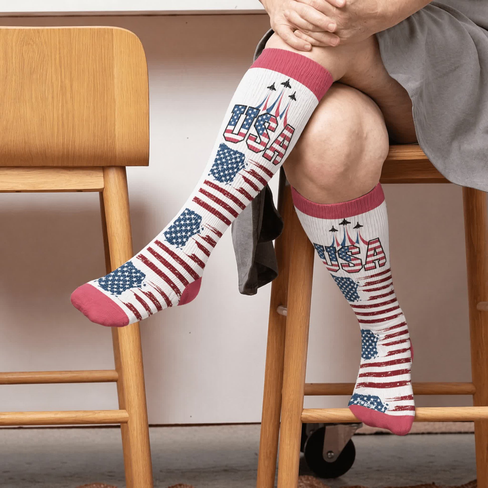Plus Size Patriotic Heart Compression Socks - Red(1 Pair) - 4XL - image 2