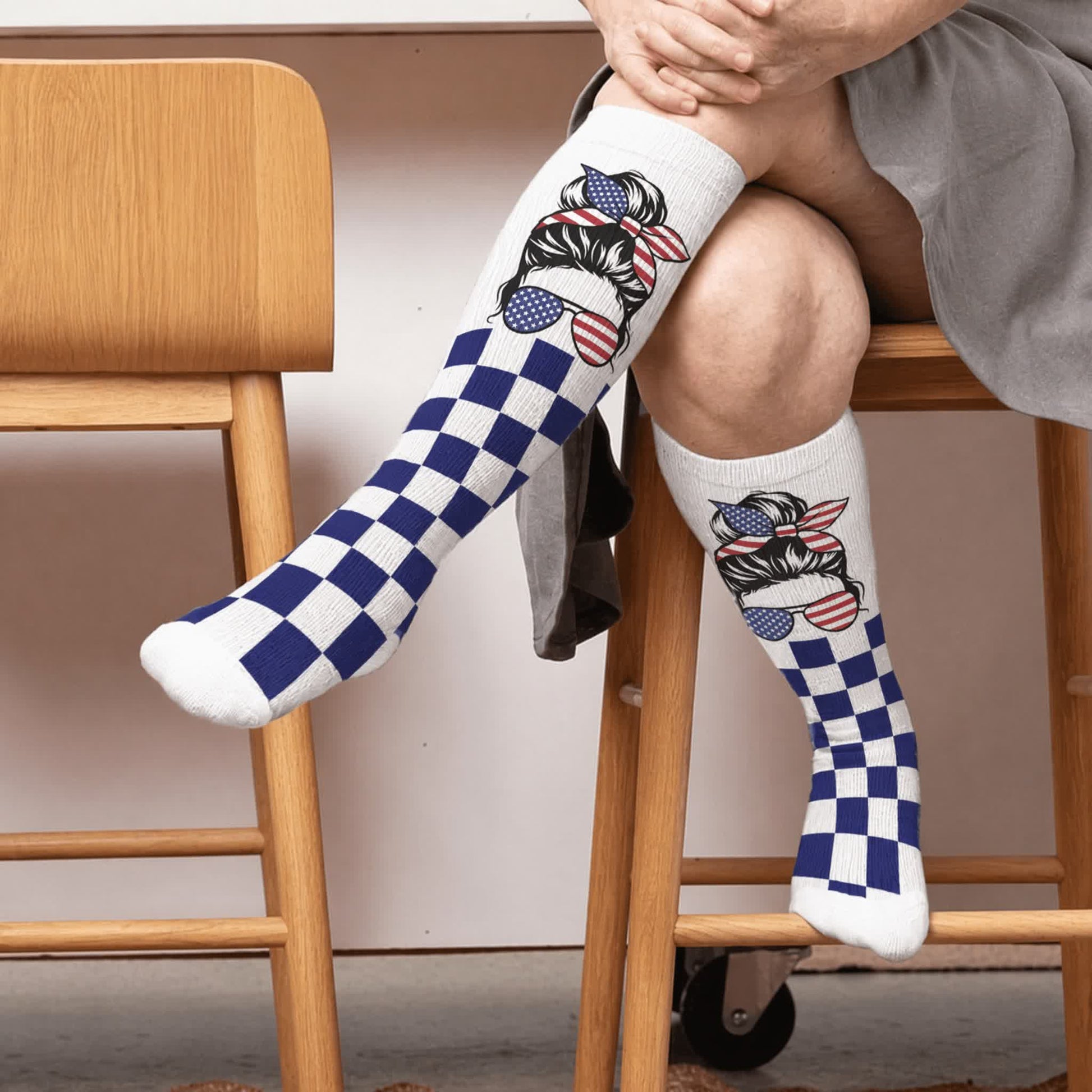 Plus Size Patriotic Star Stripe Compression Socks - White(1 Pair) - 4XL - image 1