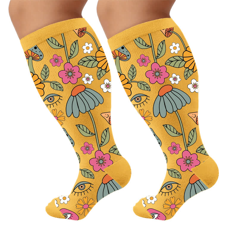 Plus Size Retro Eye Bloom Compression Socks - image 9