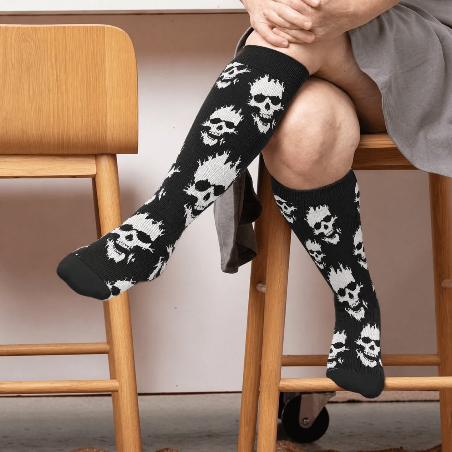 Plus Size Skull Bee Compression Socks - Black(1 Pair) - 4XL - image 2