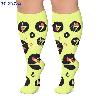 Plus Size White Cat Paw Compression Socks - image 7