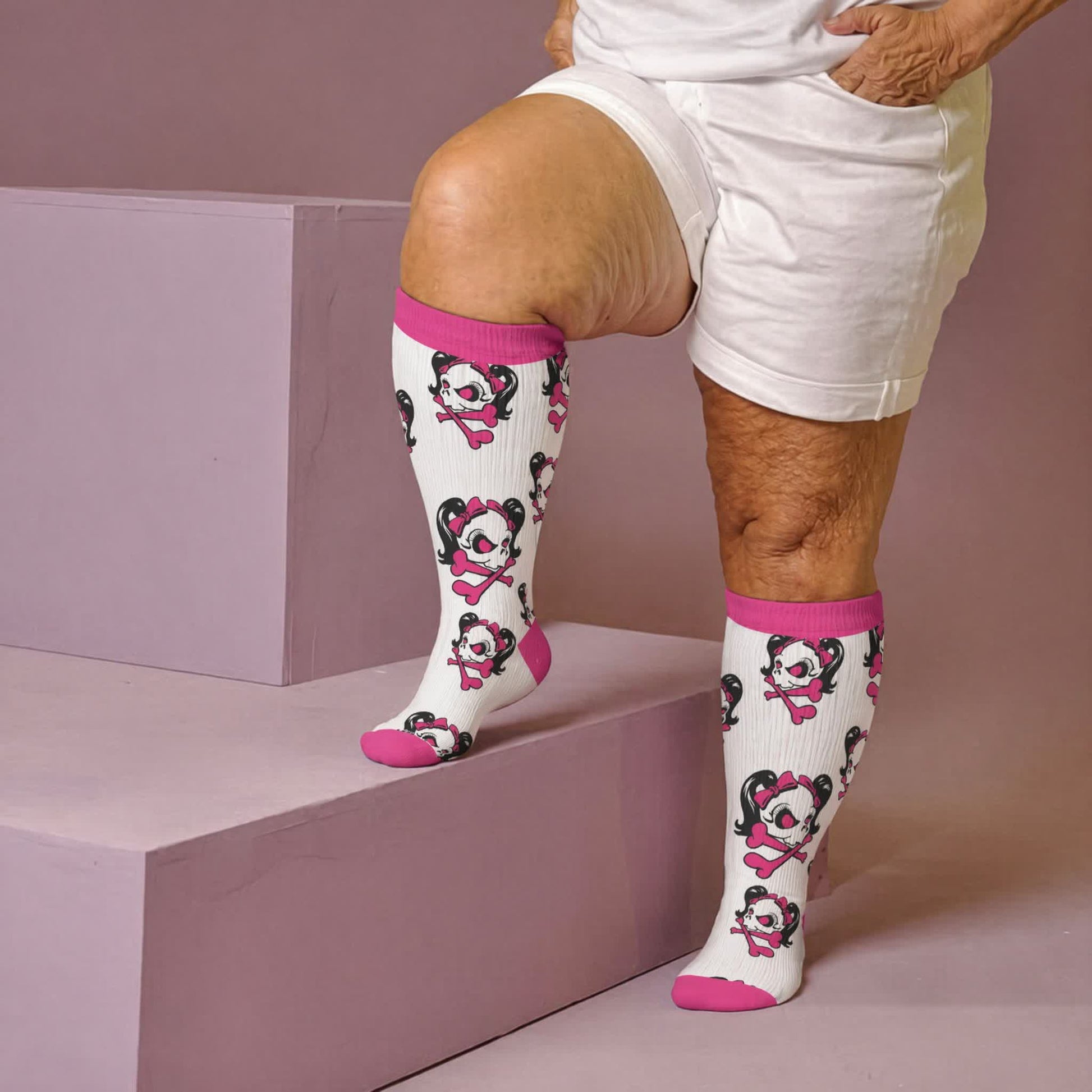 Plus Size Kawaii Skull Compression Socks - White(1 Pair) - 4XL - image 1