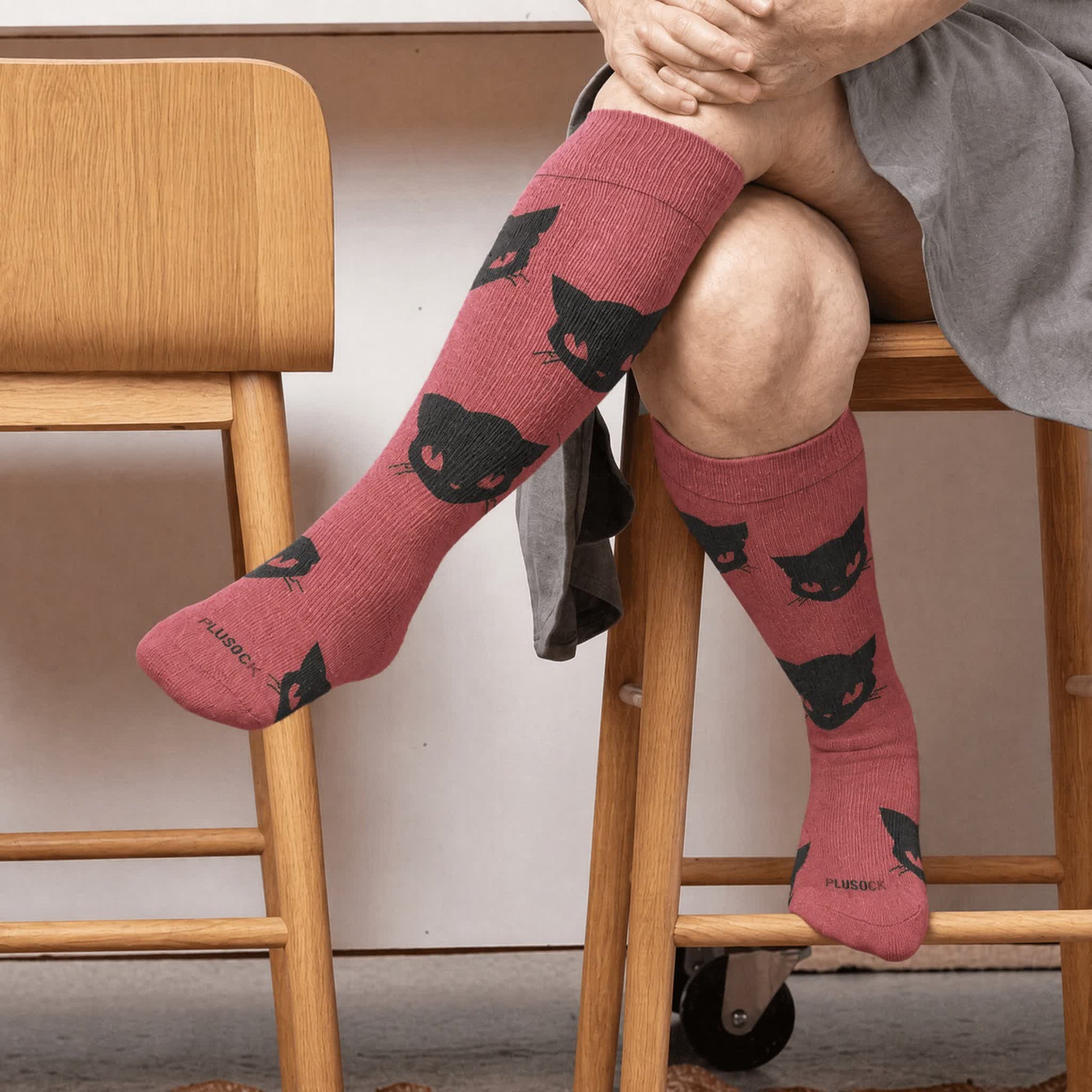 Plus Size Gothic Cat Compression Socks - Red(1 Pair) - 4XL - image 1