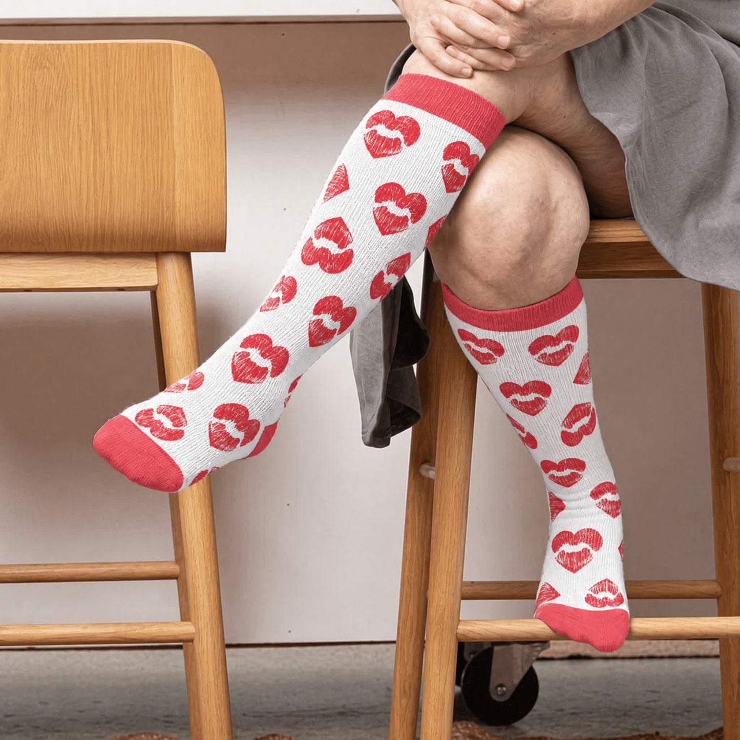 Plus Size Sexy Heart Compression Socks - Red(1 Pair) - 4XL - image 1