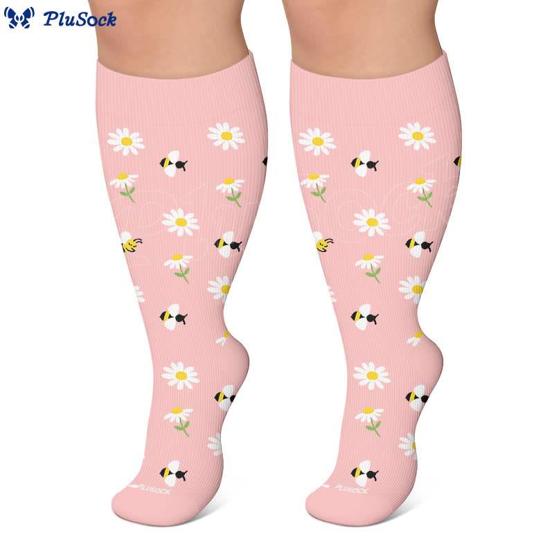 Plus Size Daisy Bee Flower Print Compression Socks - image 5