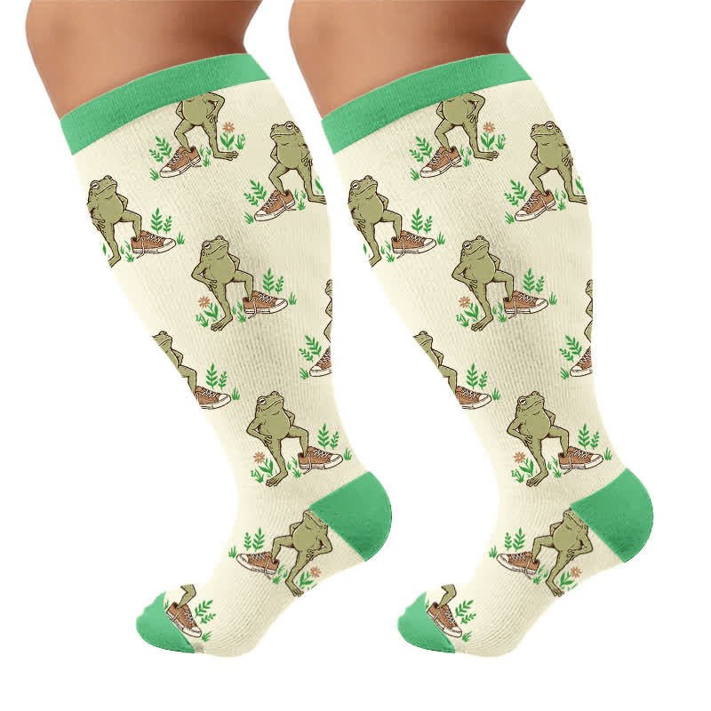 Plus Size Owl Frog Compression Socks - image 10