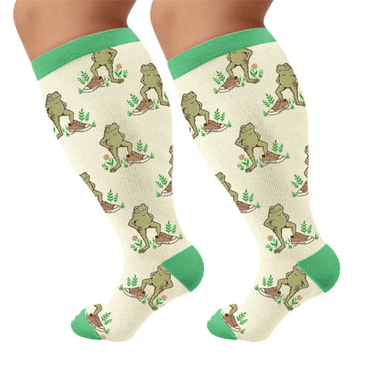 Plus Size Owl Frog Compression Socks - image 10