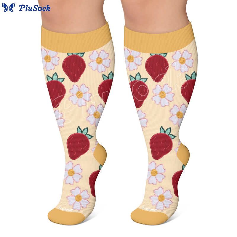 Plus Size Strawberry Daisy Compression Socks - image 6