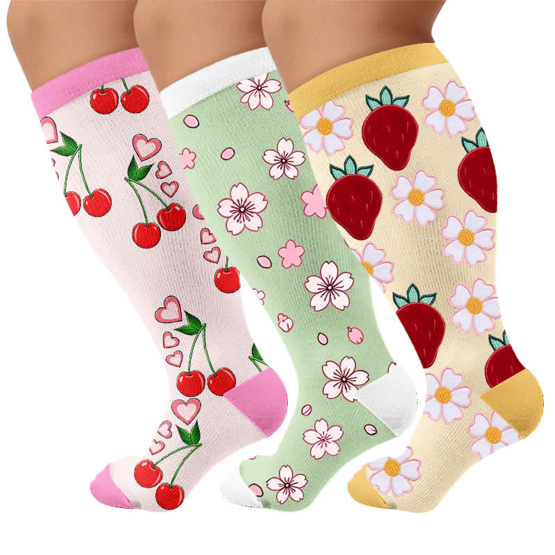 Plus Size Strawberry Daisy Compression Socks - image 7