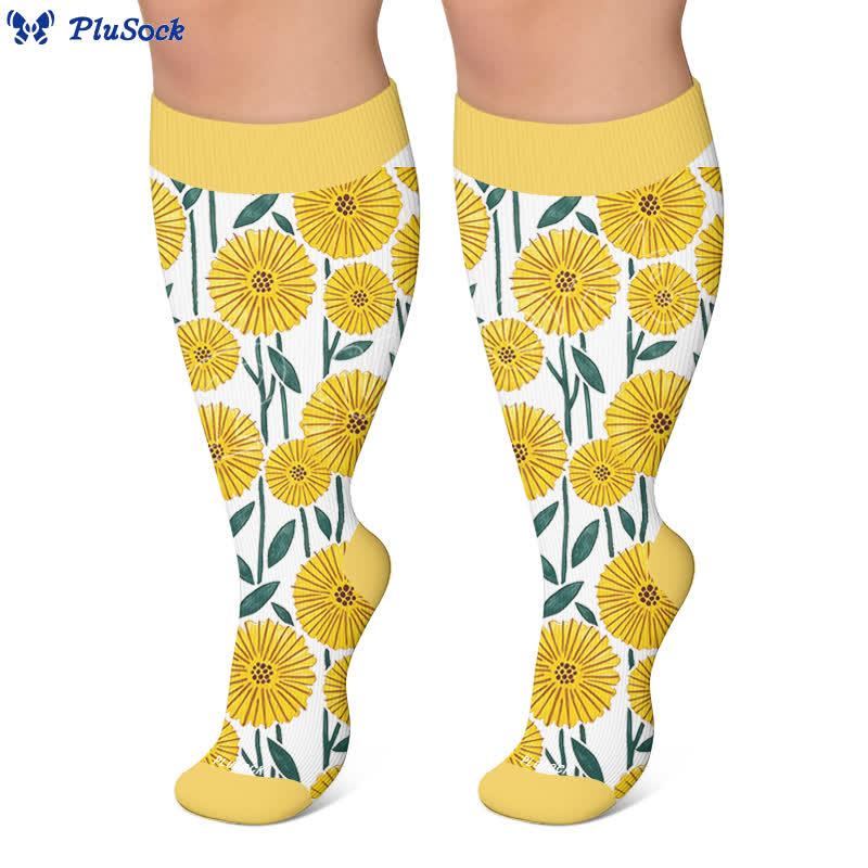 Plus Size Daisy Bloom Compression Socks - image 6