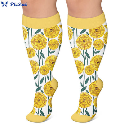 Plus Size Daisy Bloom Compression Socks - image 6