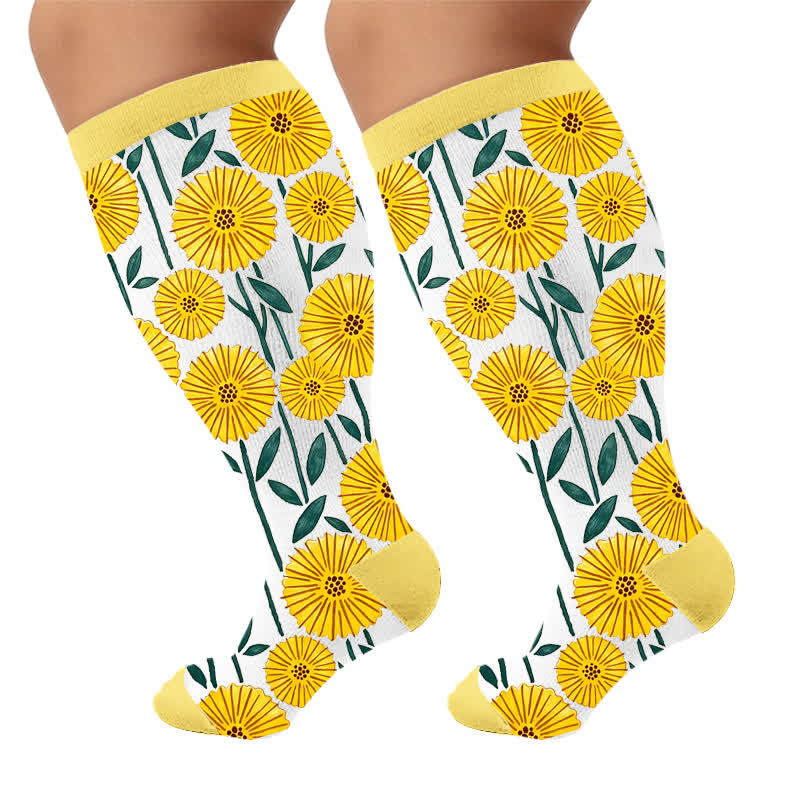 Plus Size Daisy Bloom Compression Socks - image 10