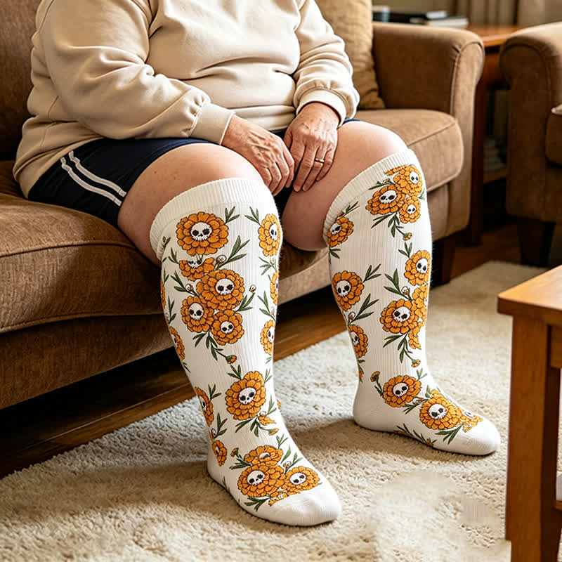 Plus Size Spooky Balloon Compression Socks - White - 4XL - image 2