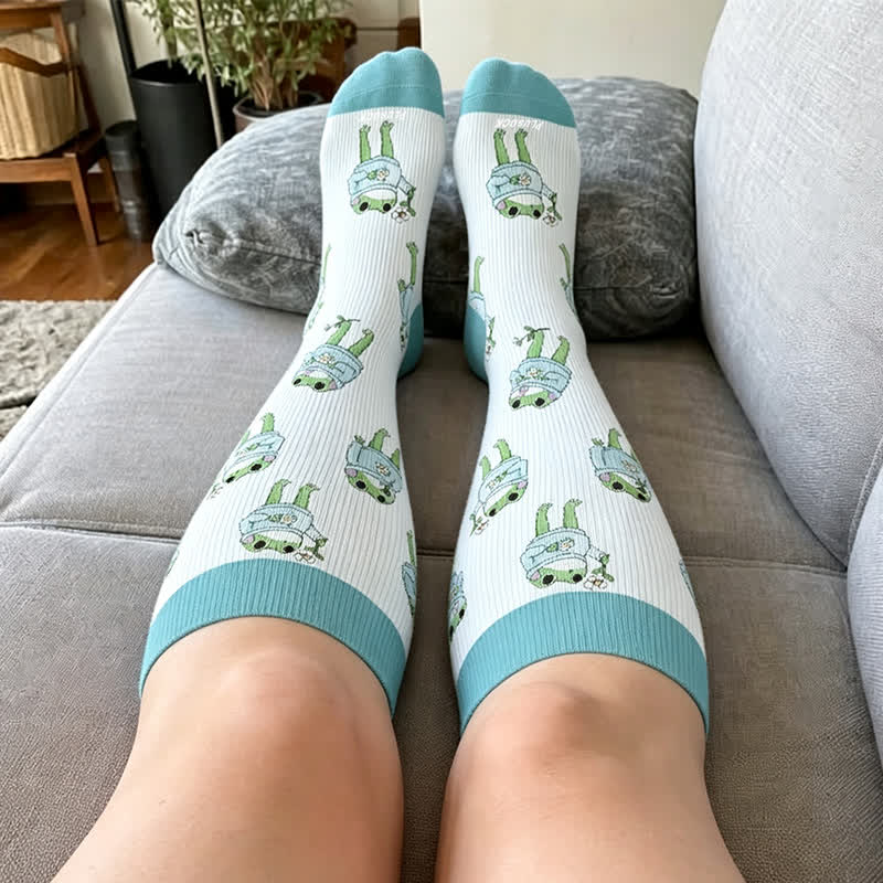 Plus Size Cartoon Frog Print Compression Socks - image 1