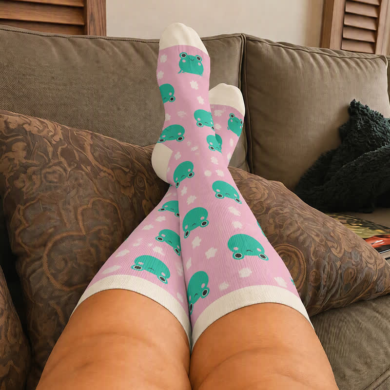 Plus Size Daisy Frog Compression Socks - image 2