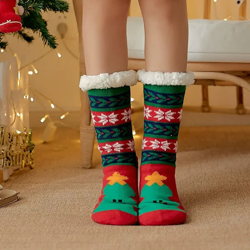 Christmas Bear Cozy Sherpa Cuff Home Slipper Socks - Dark Green - EU35-42(US2-8) - image 1