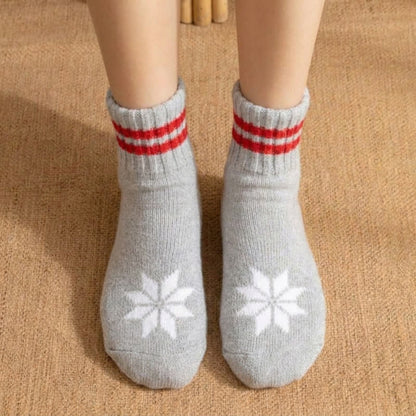 Green Polka Dot Anti-Slip House Slipper Socks - Grey - EU36-40(US3-7) - image 5