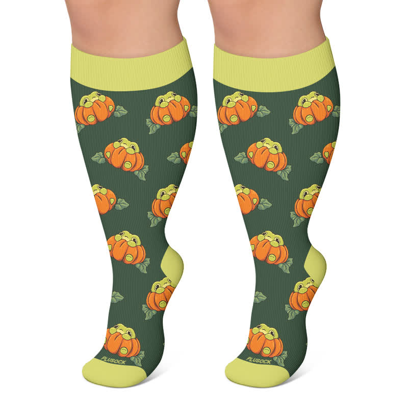 Plus Size Pumpkin Snowflake Frog Compression Socks - Green - 4XL - image 5