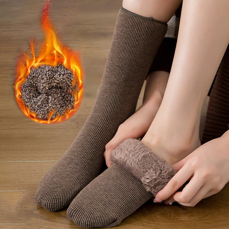 Plus Size Solid Color Fleece Crew Socks(6 Pairs) - image 0