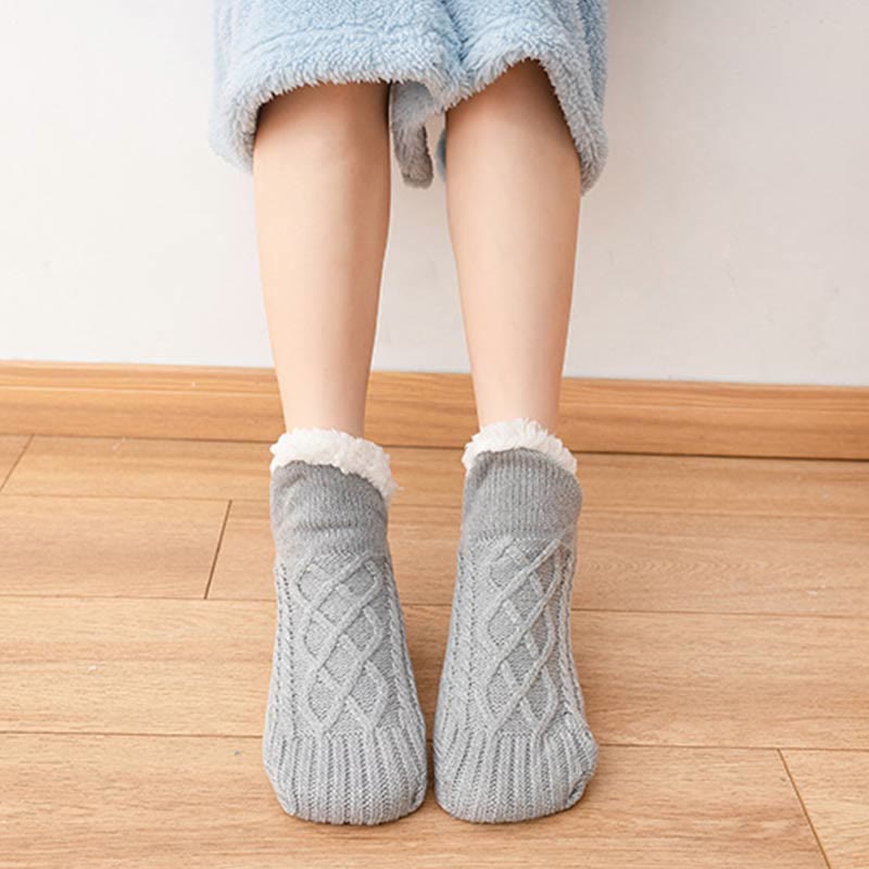 Plus Size Lamb Wool Warm Indoor Slipper Socks(2 Pairs)