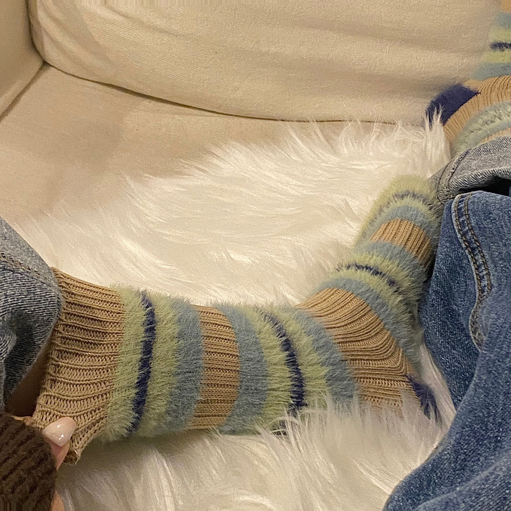 Color Block Furry Crew Socks(6 Pairs) - image 3