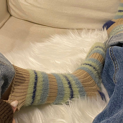 Color Block Furry Crew Socks(6 Pairs) - image 3